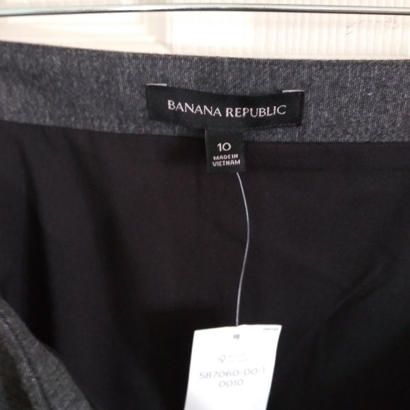 Banana Republic Faux Wrap Pencil Skirt - Picture 3 of 4